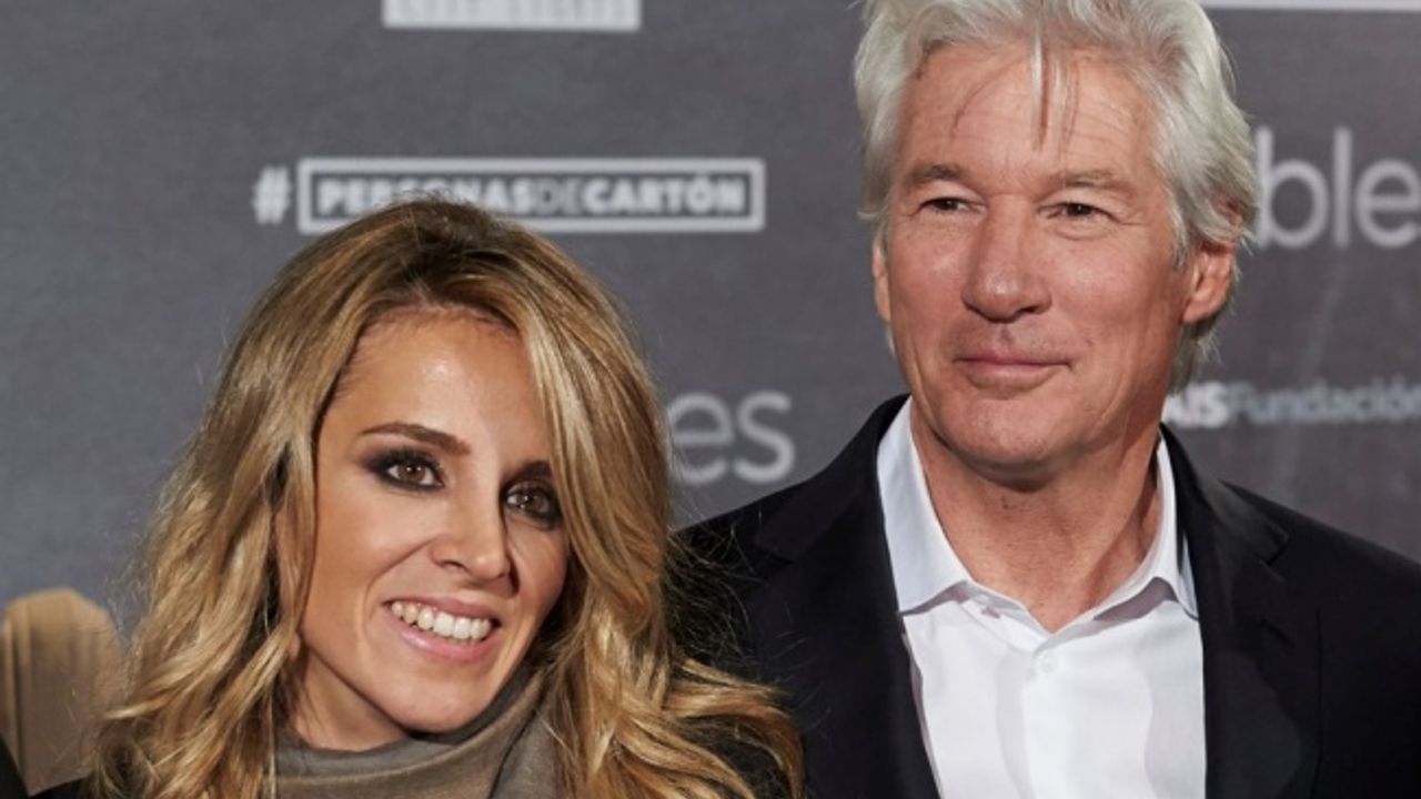 Richard Gere 71 yaşında baba oldu