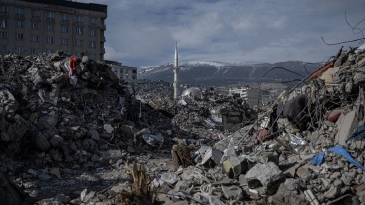 Tek adam rejimi deprem müdahalesini nasıl etkiledi?