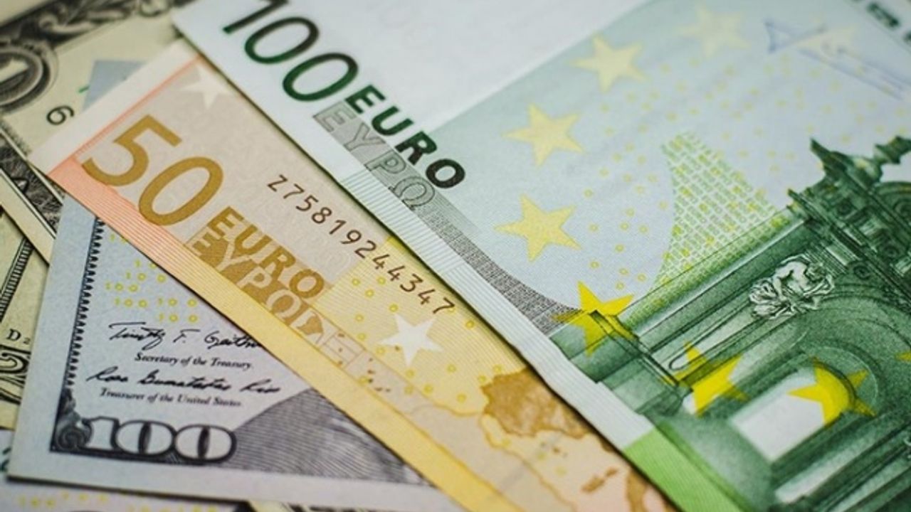 Euro 26, sterlin 30.45, dolar 23.75 liradan işlem görüyor