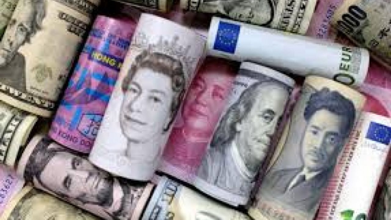 Euro 28.95, sterlin 33.95, dolar 26.40 liradan işlem görüyor