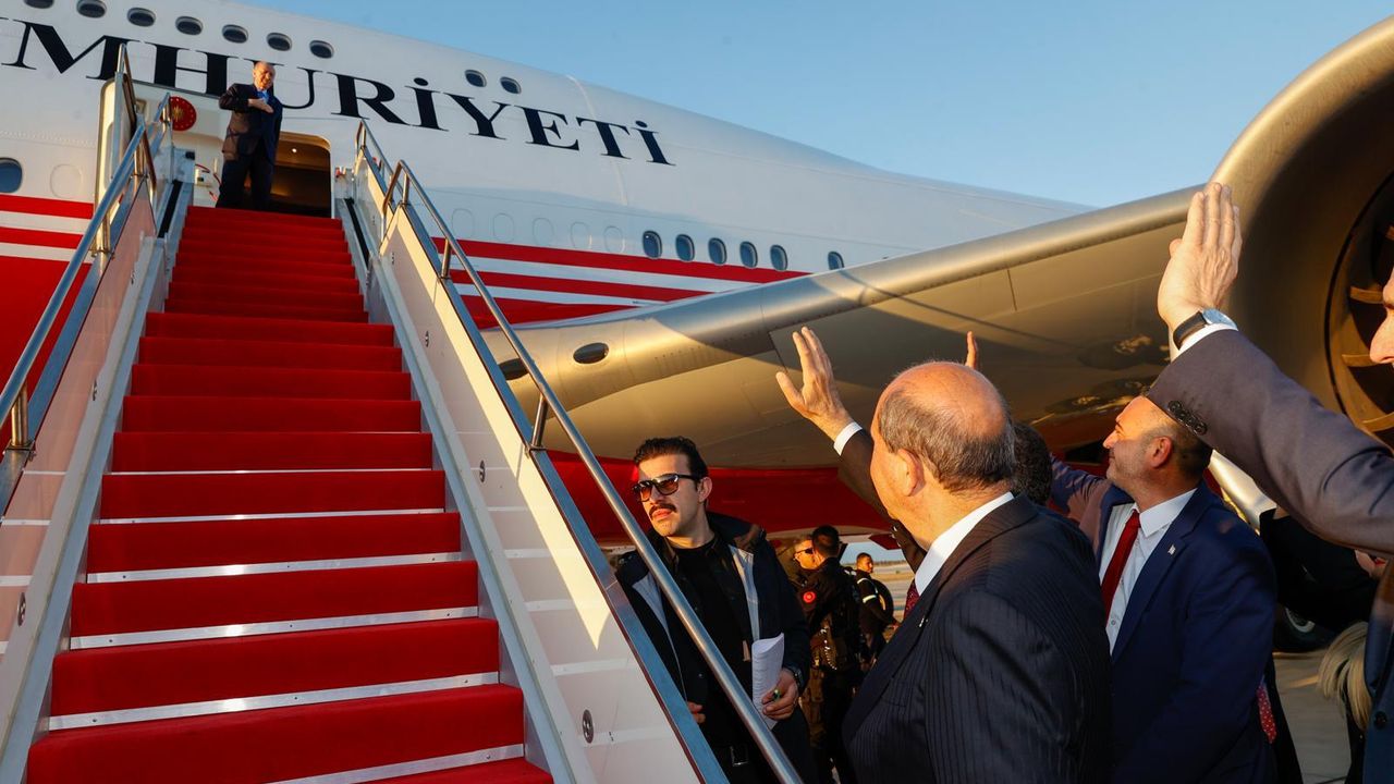 TC Cumhurbaşkanı Erdoğan KKTC’den ayrıldı