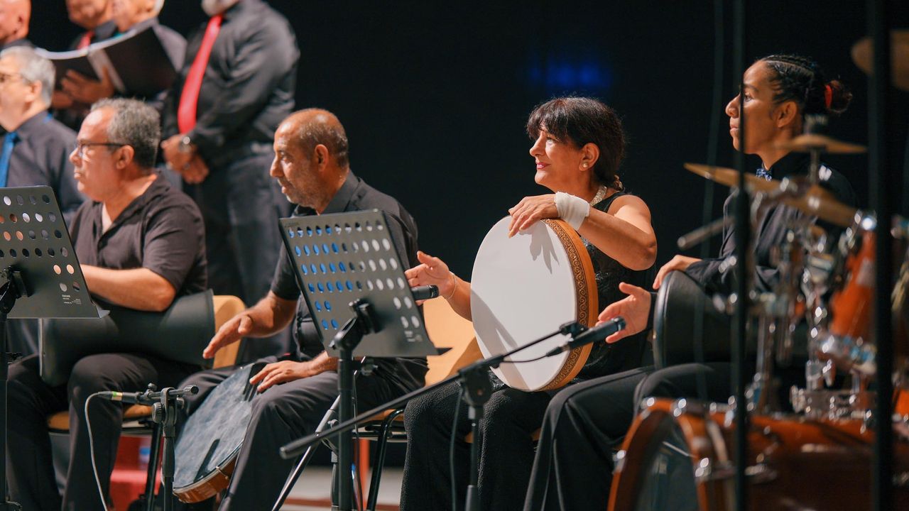 “Yörelerimiz türkülerimiz” konseri sanatseverlerle buluştu