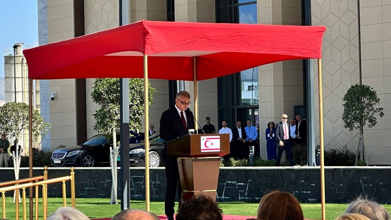 Erhürman: Cumhurbaşkanlığı halkın evidir, hepimizin evidir