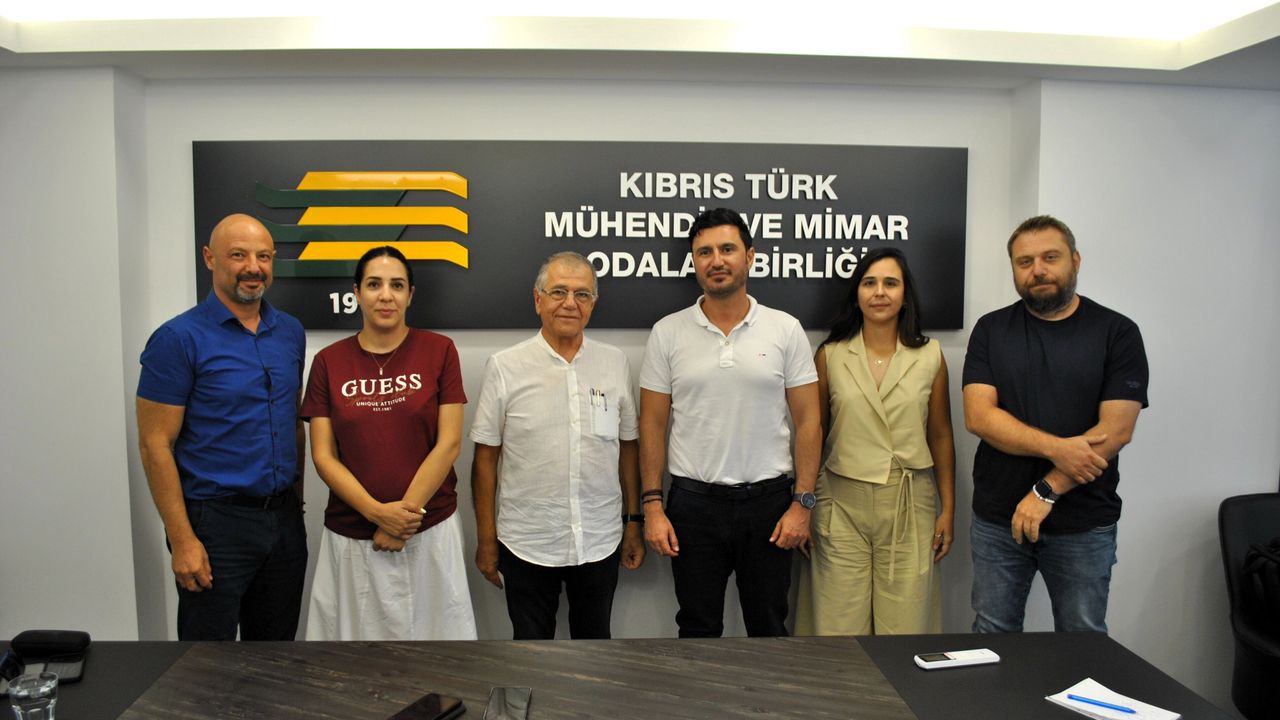 Yeşil Barış Hareketi'nden KTMMOB'ye ziyaret