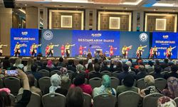 Gardiyanoğlu, İstanbul’daki Uluslararası Aile Forumu’na katıldı