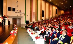 Cumhurbaşkanı Tatar, YDÜ'de düzenlenen Akademik Yükseltme Töreni’ne katıldı