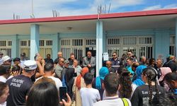 Yenierenköy’de veliler eylem yaptı