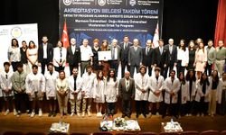 DAÜ-MÜ Uluslararası Ortak Tıp Programı Akreditasyon Belgesi’ni aldı