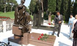 Bakan Gardiyanoğlu, Azerbaycan ve Türk şehitliklerini ziyaret etti