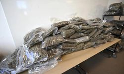 Larnaka'da yolcu beraberi 18 kiloya yakın uyuşturucu...