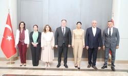 Meclis’te bayramlaşma