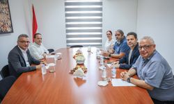 CTP Genel Başkanı Erhürman, DAÜ-SEN yetkililerini kabul etti