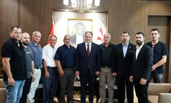 Öztürkler: “Türkiye’nin iç huzuru ve güvenliği, KKTC’nin savunma ve altyapı alanlarında daha hızlı ilerlemesini sağlıyo