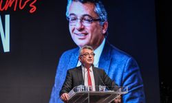 Erhürman çarşamba günü ekonomistlerle buluşacak
