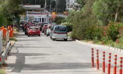 Motosikletli Rum eylemciler sınır kapılarında eylem yapıyor