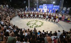 15. Uluslararası Lefkoşa Halk Dansları Festivali başladı