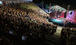 İspanyol sanatçı Buika, Girne'de sahne aldı