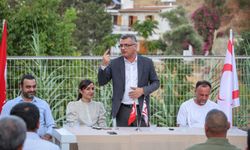 Erhürman, Lapta Başpınar’da bölge halkıyla bir araya geldi