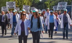Sıla Usar İncirli: Halkın sağlık hizmetlerine ve ilaca erişimi giderek zorlaşıyor!