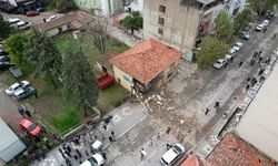 Sındırgı'da 6,1 büyüklüğündeki depremin ardından artçı sarsıntılar devam ediyor