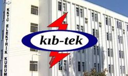 Boğazköy’de iş aracı elektrik direğine çarptı: geniş kapsamlı elektrik kesintisi yaşanıyor