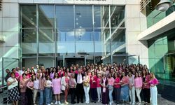 Gelir ve Vergi Dairesi’ndeki etkinlikte meme kanserine dikkat çekildi