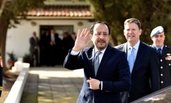Hristodulidis Erhürman’ı tebrik etti