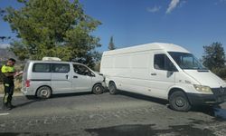 Ercan-İskele ana yolunda zincirleme trafik kazası...