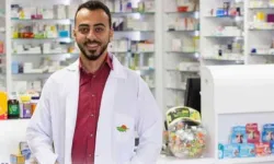 Eczacılar Birliği Eski Başkanı Öksüz: “İlaç Krizi Küresel, Körlük Yerel”