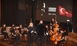 Ulu Önder Atatürk, AKM’de düzenlenen törenle anıldı