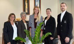 Nilden Bektaş Erhürman, Kanser Hastalarına Yardım Derneği ile bir araya geldi