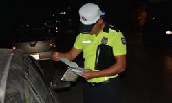 Üç ilçede asayiş ve trafik denetimi… 1 tutuklu, 1 işletmeye yasal işlem, 610 trafik suçu, 24 araca trafikten men