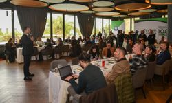 Çatalköy - Esentepe Belediyesi Başkanı Kırok, 3 yıllık görev süresini basın toplantısıyla değerlendirdi