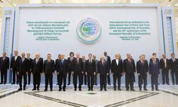 Erdoğan, Putin, Pezeşkiyan, Berdimuhamedov ve Şerif ile sohbet etti