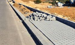 Erenköy-Karpaz Belediyesi köylere kaldırım döşüyor