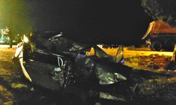 İskele-Ercan ana yolunda meydana gelen kazada 48 yaşındaki sürücü olay yerinde yaşamını yitirdi