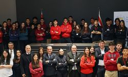 Öztürkler: “Fikirlerinizi özgürce dile getirin”