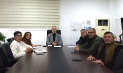 Bakan Hasipoğlu, Kıbrıs Türk İnşaat Taşeronları Birliği temsilcilerini kabul etti