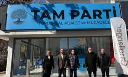 KTÖS heyeti Tam Parti'ye ziyaret etti