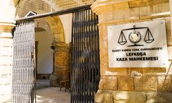 Lefkoşa’daki silahlı saldırı soruşturması... Mahkemeye çıkarılan sekiz zanlı üç gün tutuklu kalacak