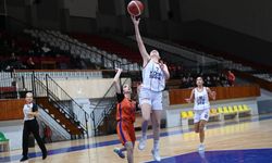 Basketbolda Gençler Parkede