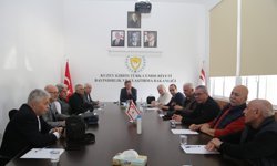 Bayındırlık ve Ulaştırma Bakanı Arıklı, Balıkesir Türk Ocakları heyetini kabul etti