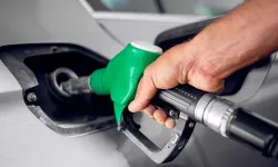 Benzine 5 TL,  Diesele 6 TL zam!