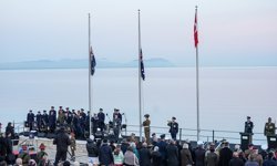 Anzak Koyu'nda geleneksel "Şafak Ayini" yapıldı