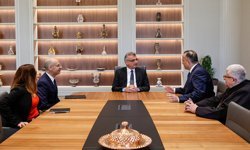 Cumhurbaşkanı Erhürman, Maronit toplumu temsilcisi Moussa ve Başpiskopus Sfeir ile görüştü