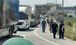 Eylem yapan Rum hayvancılar Rizoelia çemberini kapattı....