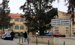 Güney Kıbrıs'ta kadın savcı mahkeme salonunda saldırıya uğradı