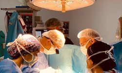 55 yaşındaki hastaya ikinci kez kalp nakli yapıldı…