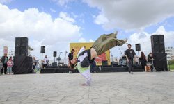 Lefkoşa Çocuk Tiyatrosu Şenliği'nin açılışı yapıldı