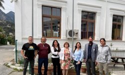 Merit Sosyal İşler Koordinatörlüğü'nden Lapta İlkokulu’na robotik kodlama için ekipman desteği